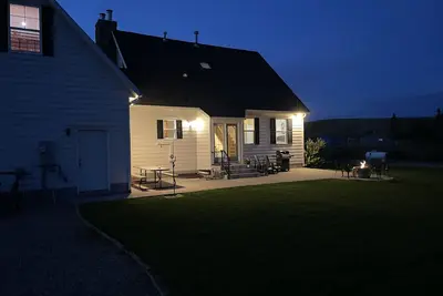 Image de Les enfants adorent cette maison-10 miles de Bear Lake North Beach; plaisir intérieur / extérieur!