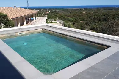 Image de Villa vue mer - piscine privée - proche Solenzara