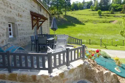 Image de Gîte au calme avec terrasse, Bbq, ping-pong, rando/Vtt, proche St-Bonnet-le-Château, wifi gratuit