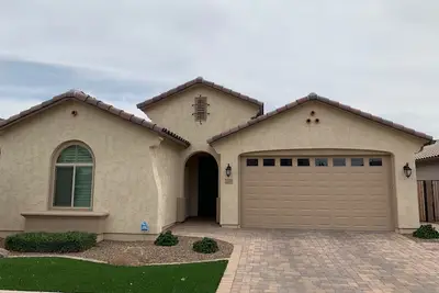 Image de Nouvelle maison dans une communauté fermée