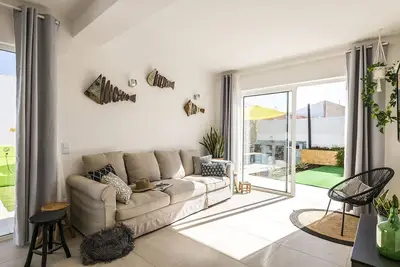 Image de Villa neuve dans le centre de Sagres