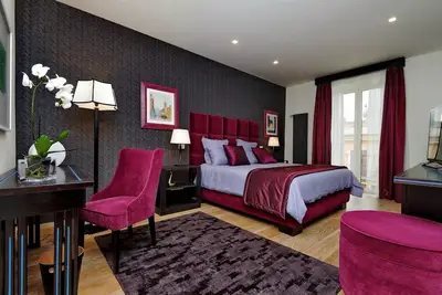 Image de Luxueux appartement, trois pièces avec balcon au coin de la Via Veneto