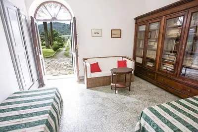 Image de Appartement de trois pièces avec une belle vue sur le golfe de Portoferraio