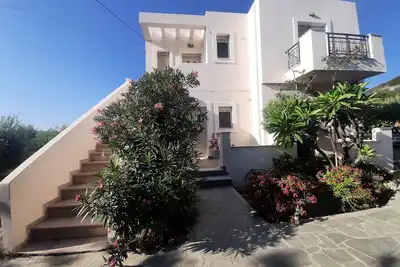 Image de Maison entourée d'oliviers Petras Sitia