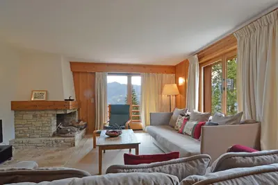 Image de Très bel appartement au coeur de la station de Verbier. Il se situe à 2 minutes de la place centrale
