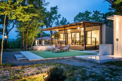 Image de Unique, romantique, complètement privé et accepte les animaux