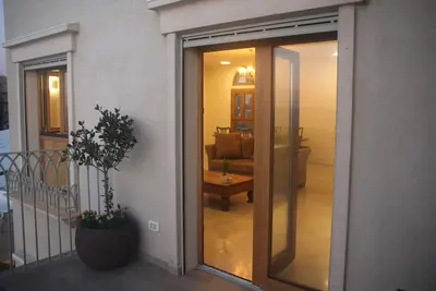 Image de Un appartement flambant neuf situé dans un nouveau bâtiment de l'ancien Jaffa