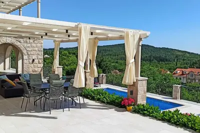 Image de Villa Lucija, escapade familiale relaxante sur la riviera de Dubrovnik