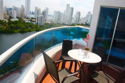 Image de 1403 Excellent duplex familial et touristique près de la mer