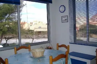 Image de Appartement coquet dans résidence tranquille à proximite des plages