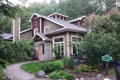 Superbe maison sur terrain de golf avec 3 Bdrm 2 Bath