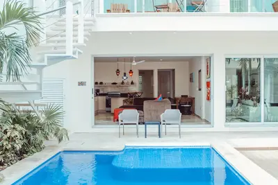 Image de Downtown Nouveau condo de luxe avec 1 chambre au coeur d'Isla Mujeres!
