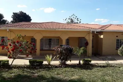 Image de Matt Bed & Break Fast, près de l'hôtel Latitude 13 et en face du café Lark