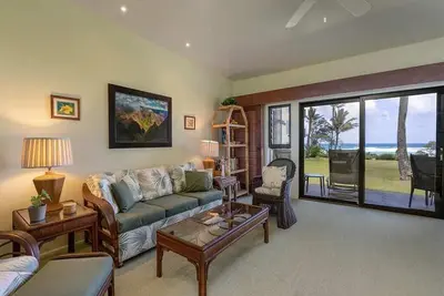 Ground Floor Ease w/Lanai, Full Kitchen, Ceiling Fans, WiFi, Tv+Dvd–Kaha Lani 112