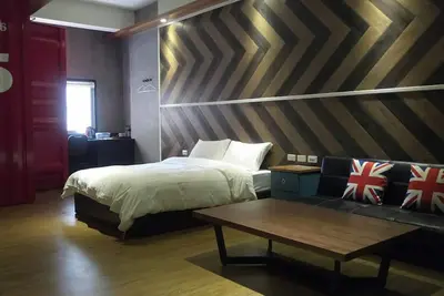 Image de C202 Chambre double (section de Ximen Road, à côté de Blueprint Culture & Creative Park)