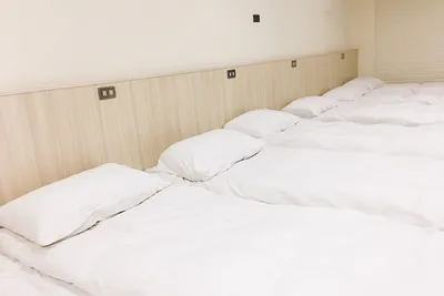 Image de Chambre spacieuse pour 12 personnes près de la gare