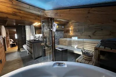 Image de Cachette alpine dans les montagnes valaisannes de Saas-Fee