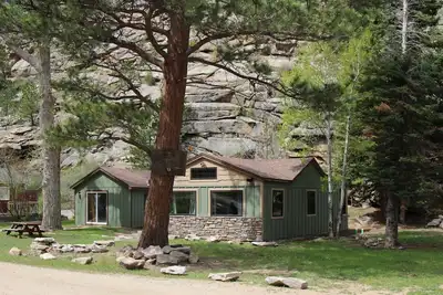 Image de Situé sur le majestueux Big Thompson, à quelques minutes d’Estes et de Rocky Mt. Nat'l Park