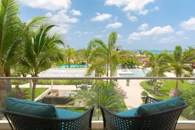 Image de Beach View - Eagle Beach - Levent Resort - Condo Deluxe Regency 3br - Lv203