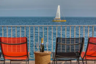 Image de Meravela - Les pieds dans l'eau à Collioure
