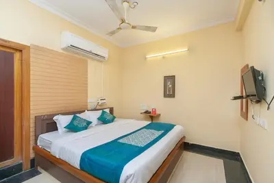 Image de Chambre lumineuse et confortable Stay @ Tirupati