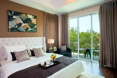 Image de Luxe 3br + 1 Resort House w Pool @ Jardins Nadyne, ParkCity Hanoi