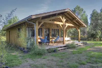 Image de Le Cabanon dans   la forêt à 6 km des plages