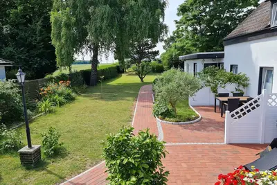 Image de Vacances dans un endroit de bord de terrain avec les meilleures conditions pour un sommeil réparateur