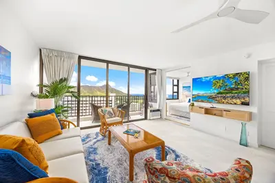 Image de Vues sur l'océan et Diamond Head au 29e étage | Courte promenade jusqu'à la plage | Parking