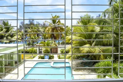 Un magnifique condo avec 3 chambres et vue sur l'océan