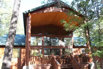 Image de 3 Lit / Loft / 2. 5 Bath à Pinetop Country Club. Famille / Entertaining Retreat