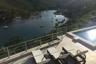 Image de Belle maison moderne de 2 chambres avec la meilleure vue de St Lucia