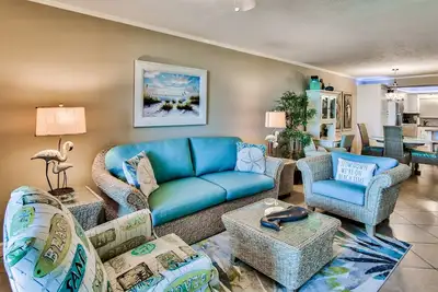 Image de Sensationnel! ! ! Unité 212b, très grand 1 Br / 1 Ba, sur l'île exclusive de Holiday Isle, Destin Fl