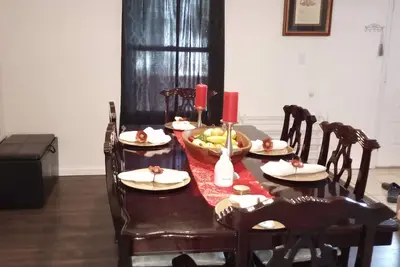 Image de Belle maison de 3 chambres à proximité de Richmond Raceway