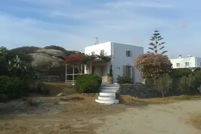 Image de Naxos Haris Sunny House avec vue imprenable pour 4 + 2 personnes