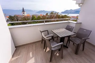 Image de Appartement de vacances avec balcon et vue mer