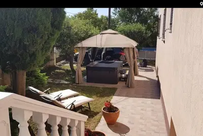 Image de Appartement de vacances Kanfanar pour 1 - 6 personnes avec 3 chambres à coucher - Appartement de vac