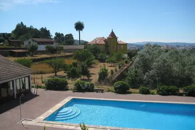Image de Tower House, une villa unique à Braga