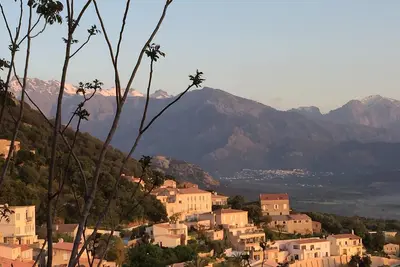 Image de Studio à louer à Lumio en Balagne