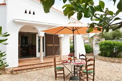 Image de Maisonette de vacances proche de la mer. Hutg-000284