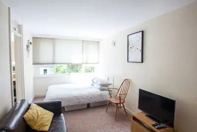 Image de Pass the Keys | Centrally Located, Convenient Apartment with Free Parking