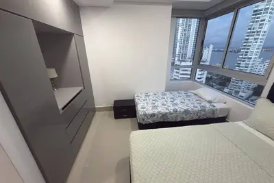 Image de Appartement en bord de mer avec une vue imprenable