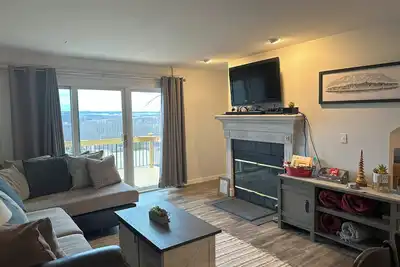 Image de 3bdrm, 2 maisons de ville de bain avec de superbes vues