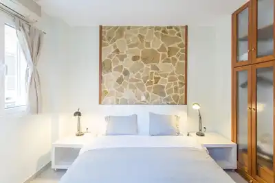 Image de Nouvel appartement avec balcon, au coeur d'Athènes