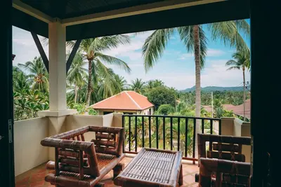 Image de Belle et calme Villa avec 2 chambres et piscine, Maenam Hills, bel emplacement. . .