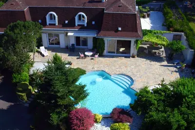 villa lisière de foret limousin