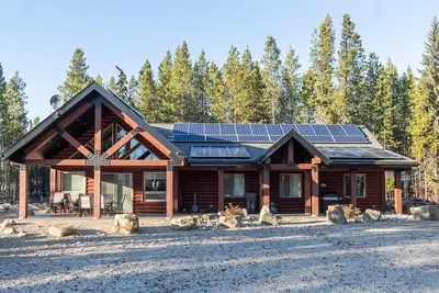 Image de Eagle Nest - Cinq Chambres Maison, Couchages 10