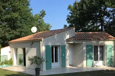 Image de villa indépendante tt confort sur terrain clos et arboré a  st augustin