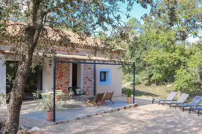Image de Jolie bastide de 3 chambres en plein cœur du domaine de l'Escarelle