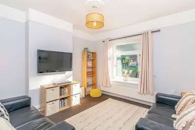 Image de Richards Terrace 1 Bedroom Modern Apartment, 3 personnes, 1 mile de Cardiff Centr